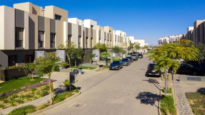Al Burouj Compound New Cairo: A Modern Lifestyle and Successful Investment