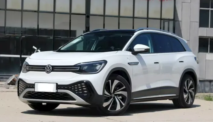 فولكس فاجن ID.6 2024: المستقبل الكهربائي في سيارة مستعملة بمصر